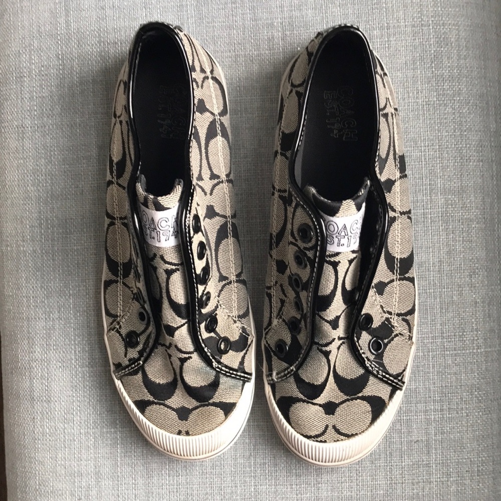 Coach Kira slip on